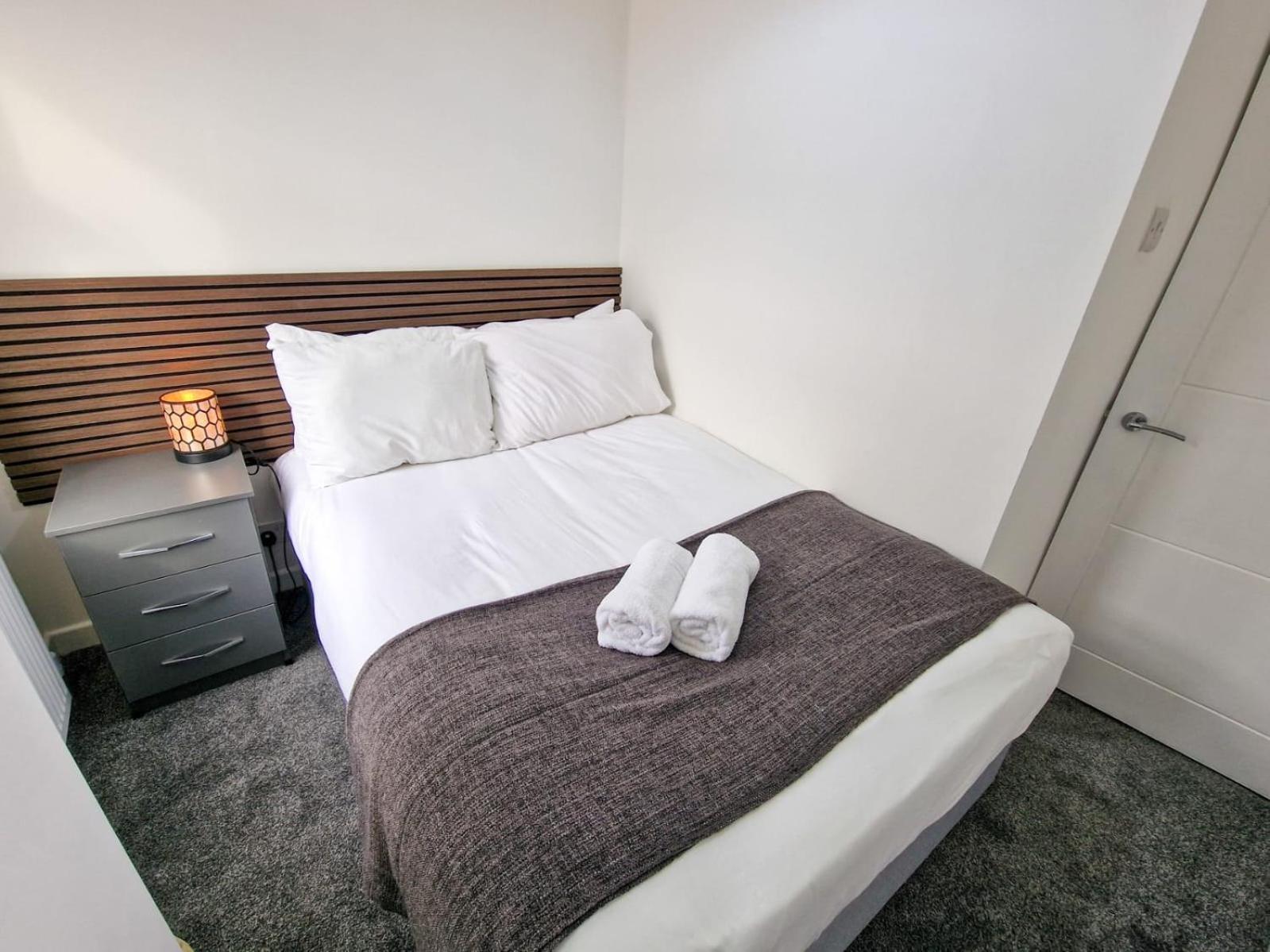 Casa de férias Sleeps 16 Etihad Coop Live By Superhost